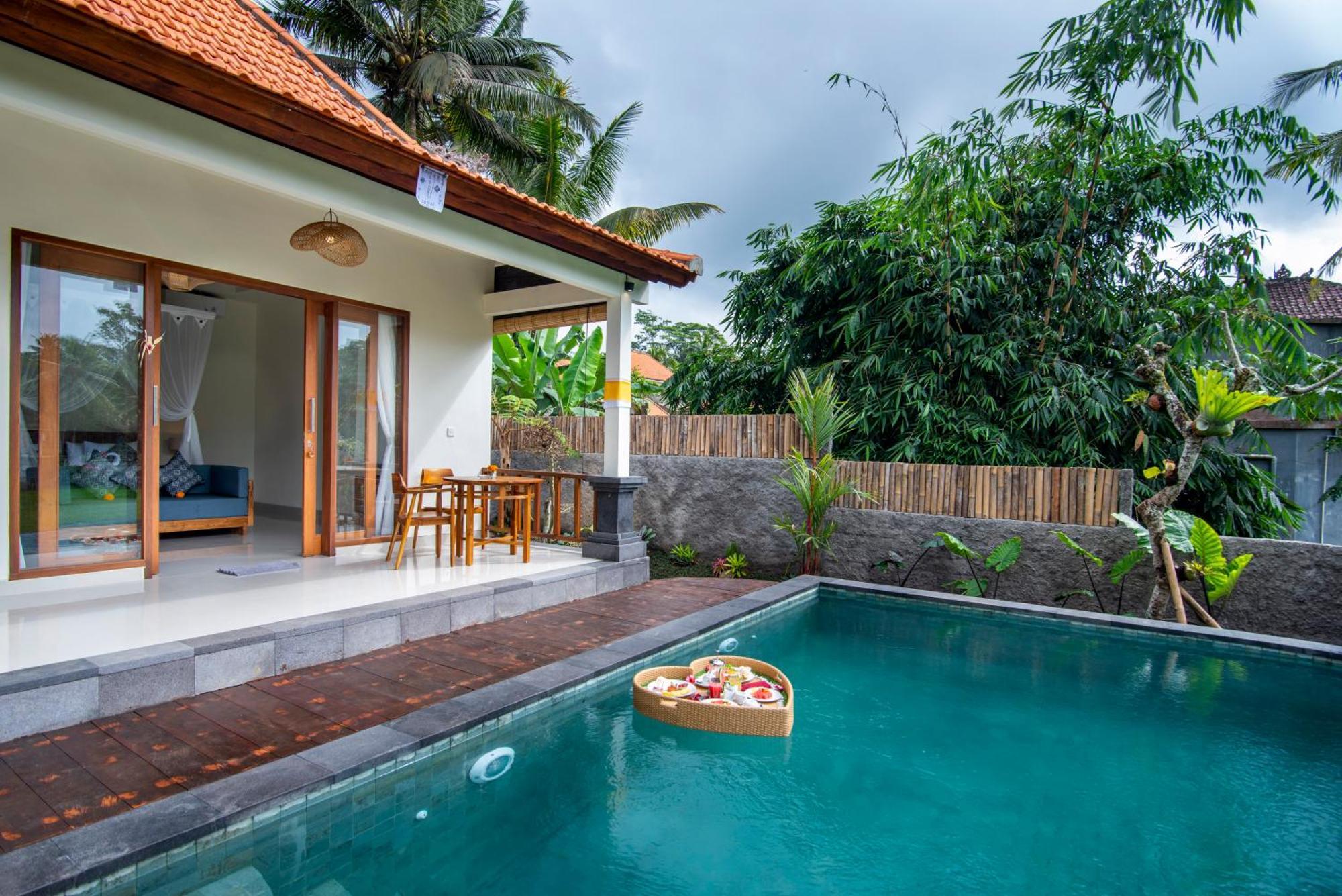 Jatining & Alojamento Ubud